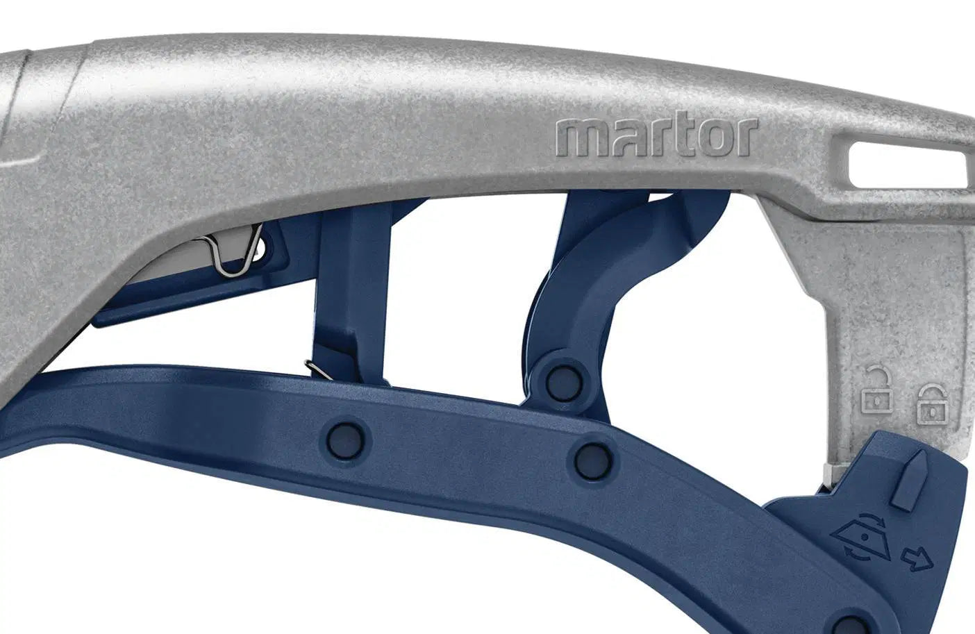 Martor SECUNORM 610 XDR seitlich – Aluminiumgriff mit Martor-Prägung und blauem Griffhebel, SICHERHEITSCUTTER.DE
