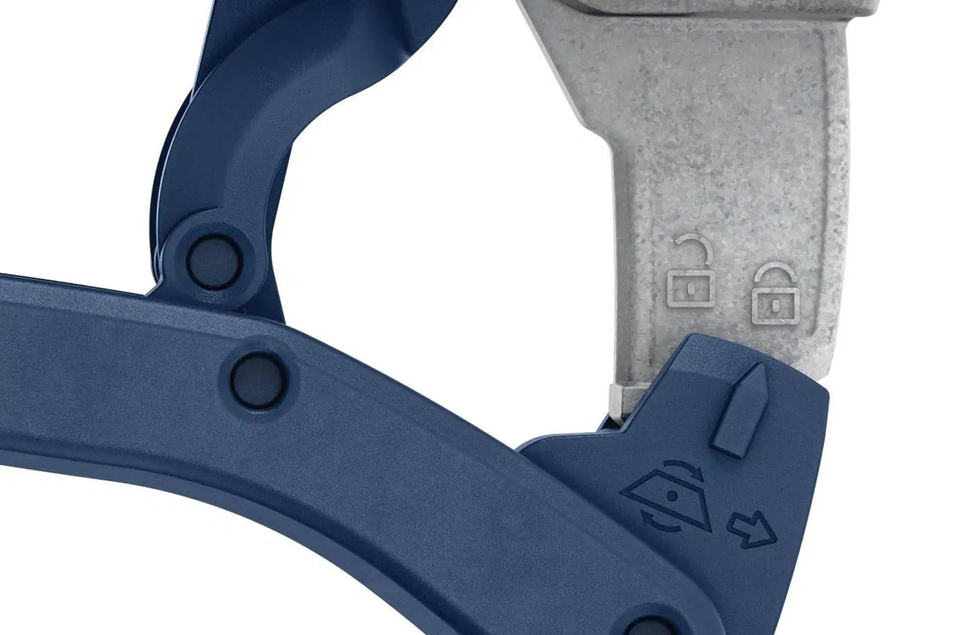Martor SECUNORM 610 XDR – Detailansicht Verriegelungsmechanismus mit Schloss-Symbolen am Metallkopf, SICHERHEITSCUTTER.DE
